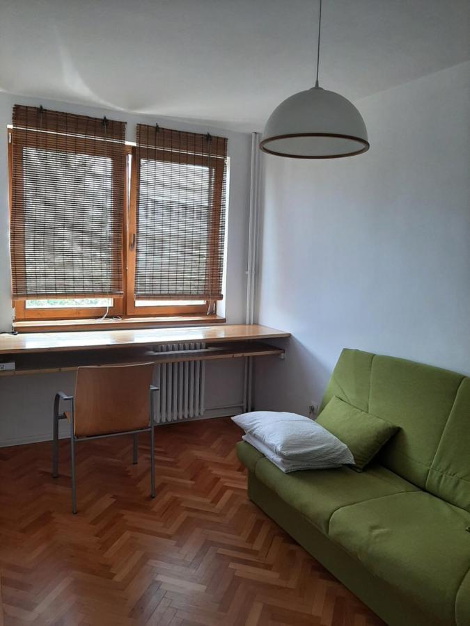 Hyggelig Oradea Exterior foto